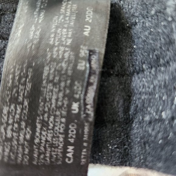 Ashley Graham ❤️🔥 halter bra 42DD - Picture 14 of 15